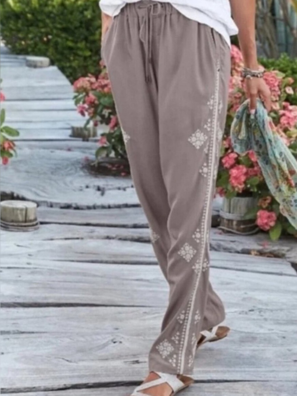Sundance Embroidered Boho Jogger Pants Brown Drawstring Viscose Medium